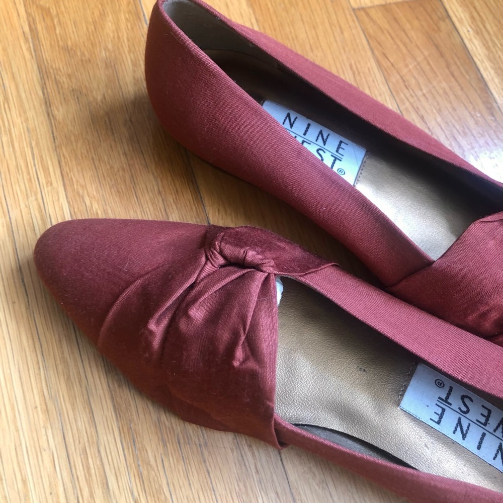 🎉Sale! Nine West Silk Shantung Flat